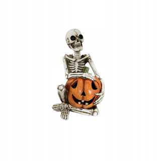 Halloweenske stolové dekorácie z tekvice so svetlom